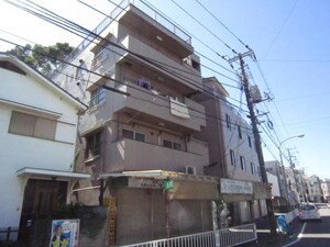 岩澤マンション外観写真