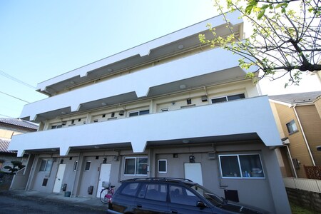 石田マンション外観写真