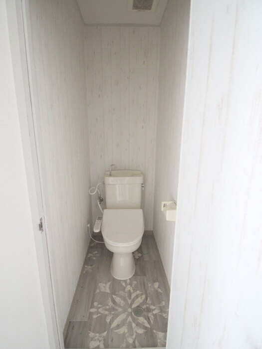 物件内観写真13　(トイレ)