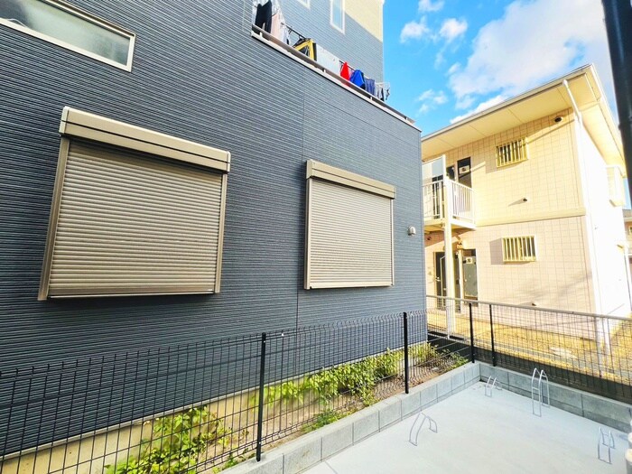 物件内観写真21　(室内からの展望)