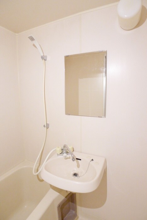 物件内観写真10　(洗面)