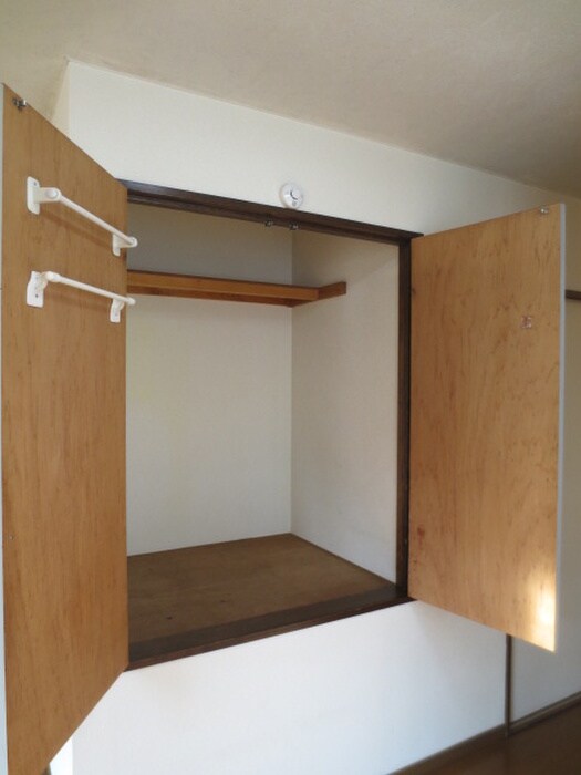 物件内観写真8　(収納)