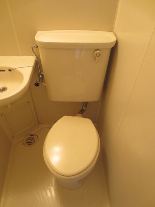 物件内観写真13　(トイレ)