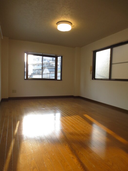 物件内観写真14　(居室)