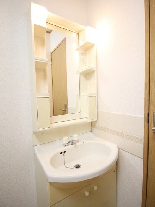 物件内観写真13　(洗面)