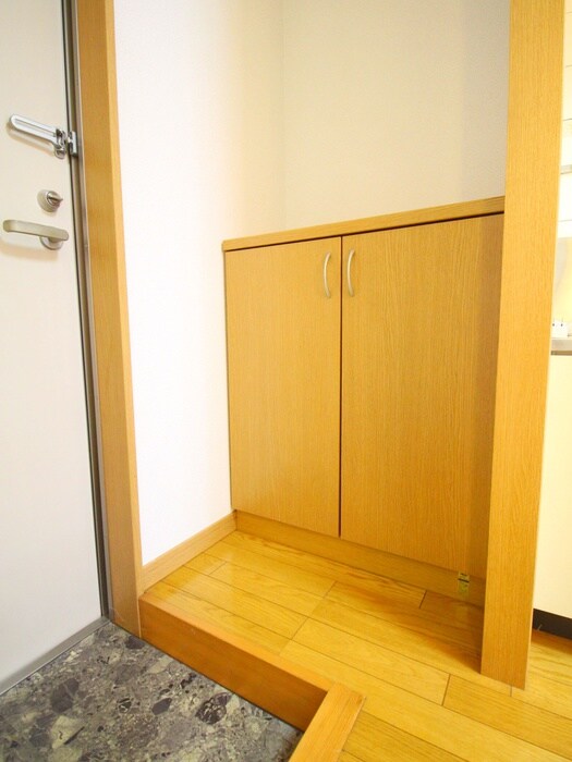 物件内観写真16　(靴箱)