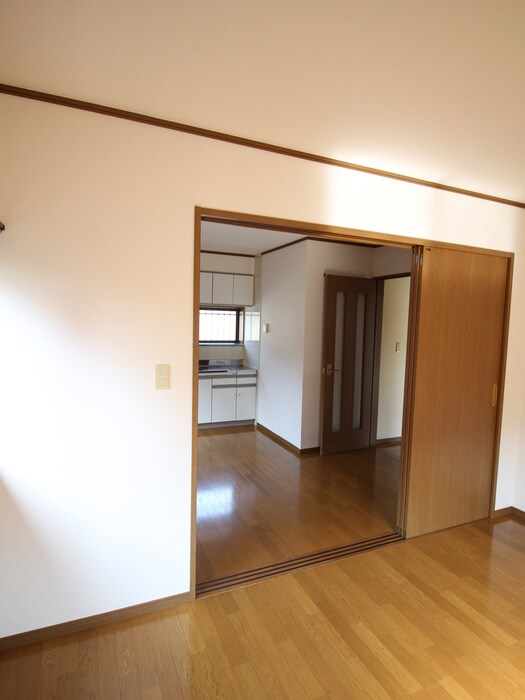 物件内観写真15　(居室)