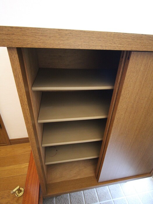 物件内観写真18　(靴箱)