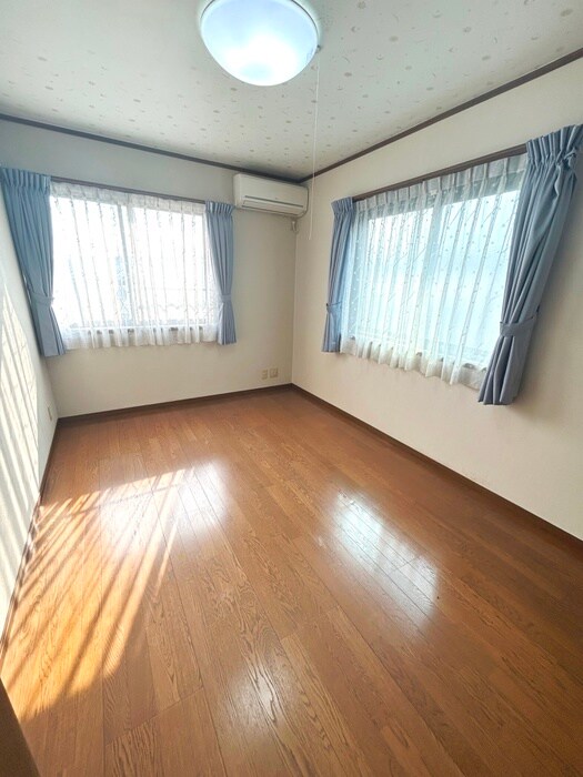 物件内観写真22　(居室)