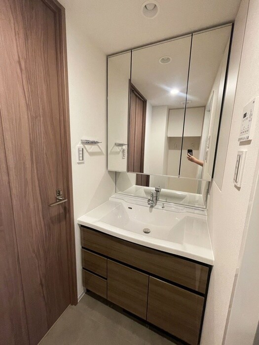 物件内観写真14　(洗面)