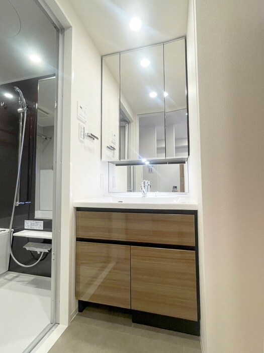 物件内観写真14　(洗面)