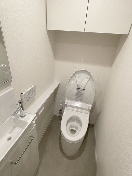 物件内観写真15　(トイレ)