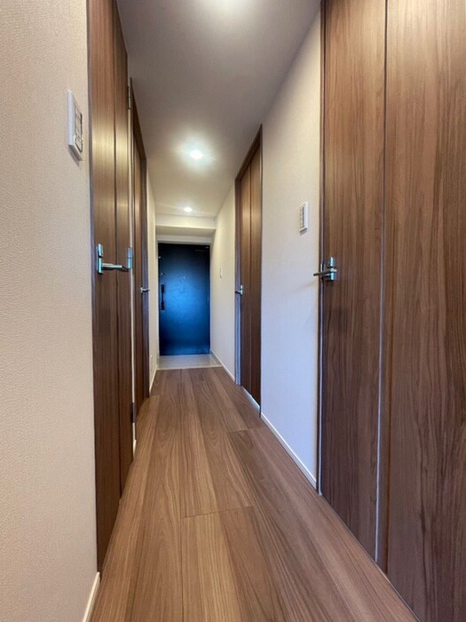 物件内観写真19　(廊下)