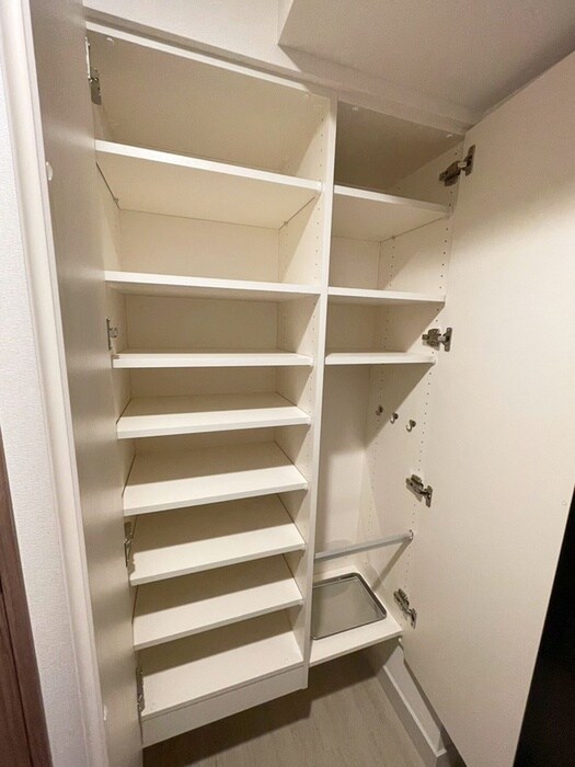 物件内観写真20　(靴箱)