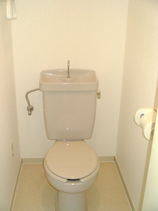 物件内観写真12　(トイレ)