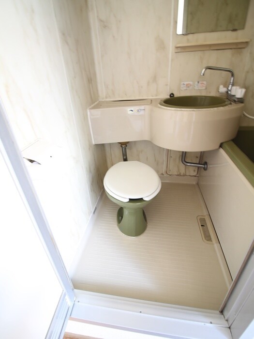 物件内観写真13　(トイレ)