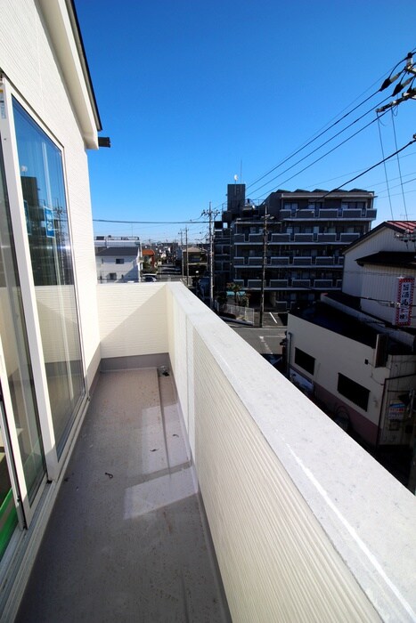 物件内観写真9　(ベランダ・バルコニー)