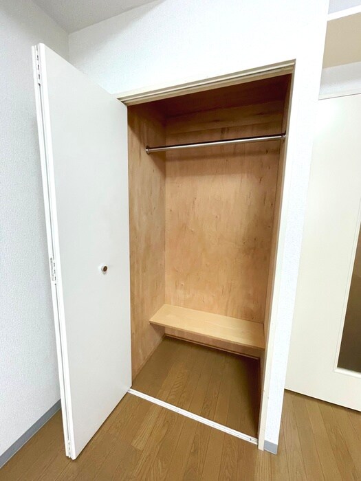 物件内観写真11　(収納)