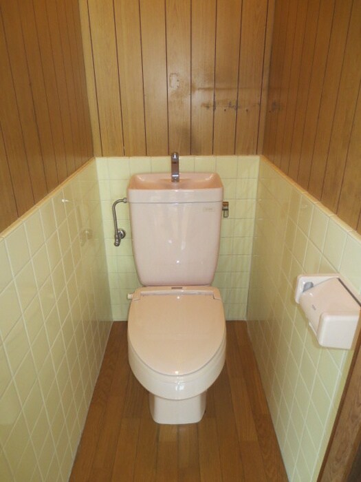 物件内観写真10　(トイレ)