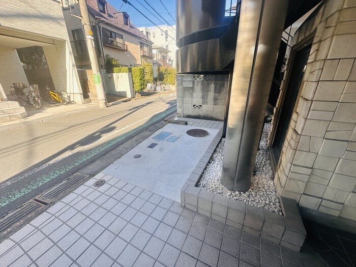 物件外観写真6　(周辺環境)