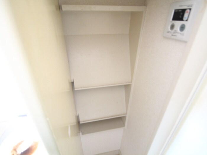 物件内観写真14　(靴箱)
