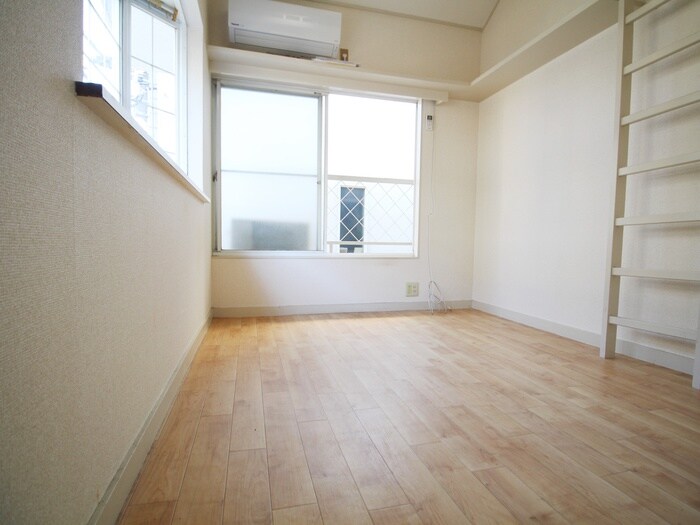 物件内観写真17　(居室)