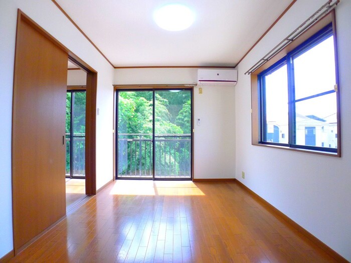 物件内観写真7　(居室)