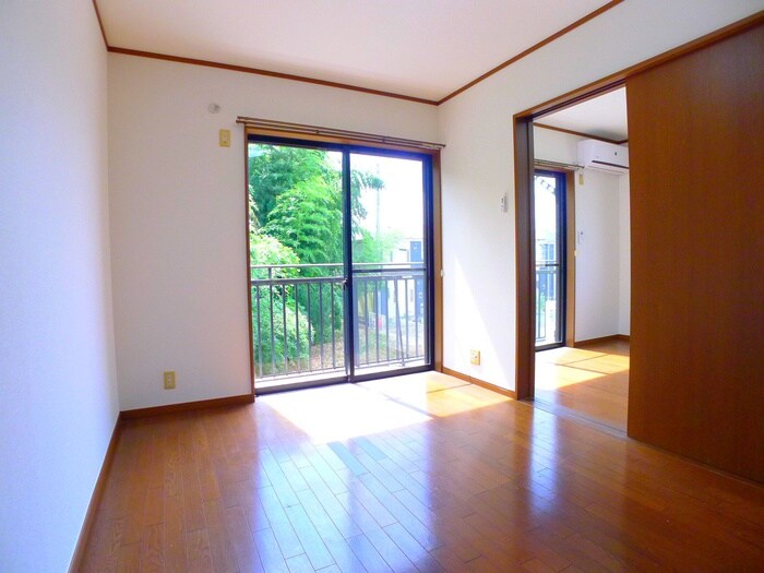 物件内観写真9　(ベランダ・バルコニー)