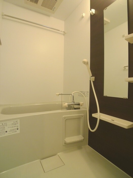 物件内観写真11　(バス／シャワールーム等)