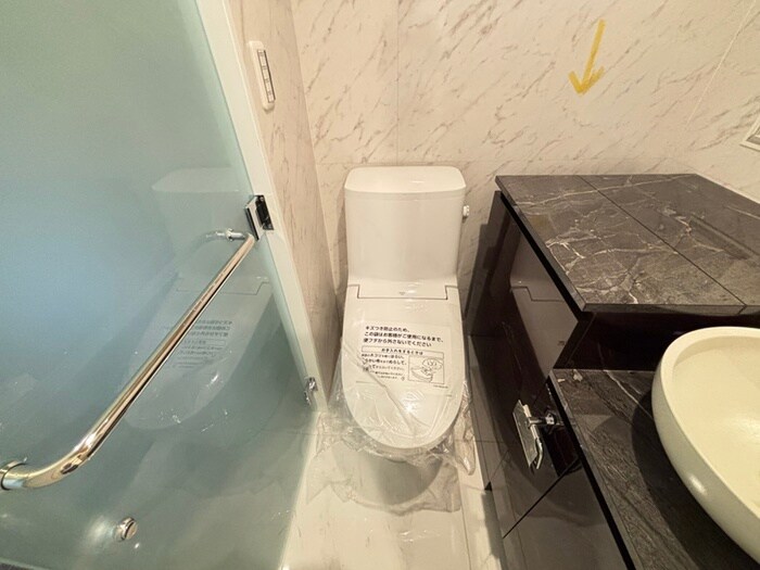 物件内観写真13　(トイレ)