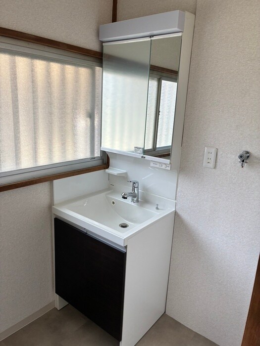 物件内観写真15　(洗面)