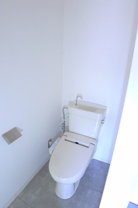 物件内観写真14　(トイレ)