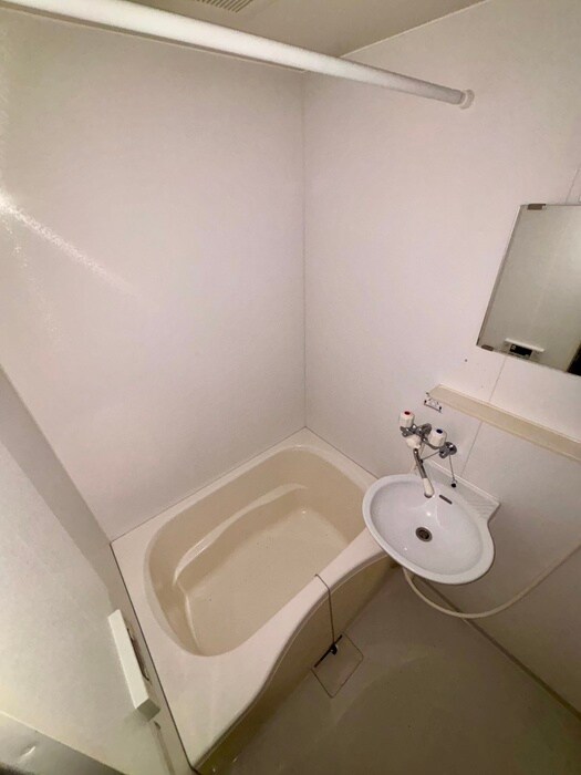 物件内観写真12　(バス／シャワールーム等)