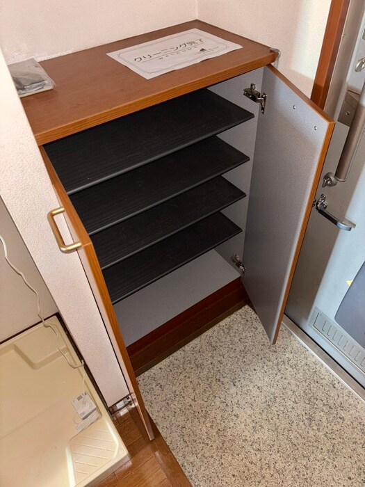 物件内観写真18　(靴箱)