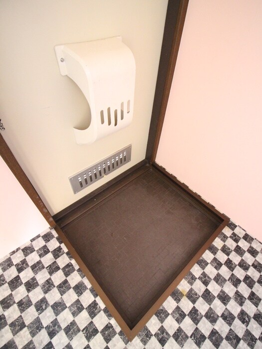 物件内観写真14　(玄関)