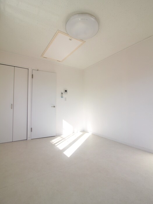 物件内観写真17　(居室)