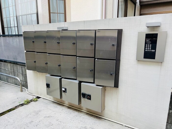 物件外観写真4　(建物設備)