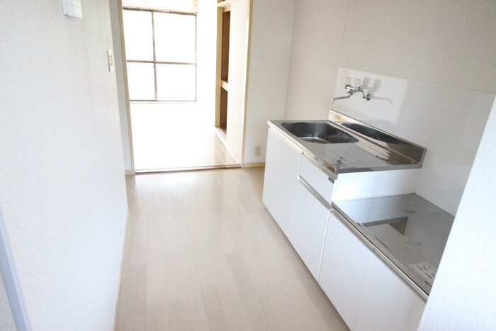 物件内観写真12　(廊下)