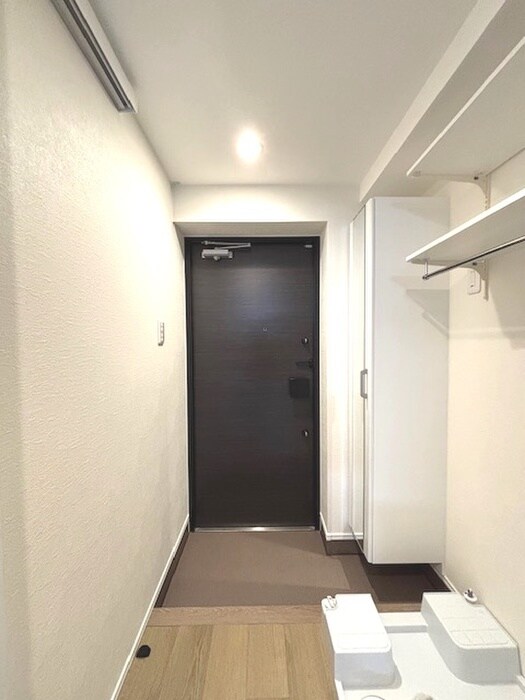 物件内観写真14　(玄関)