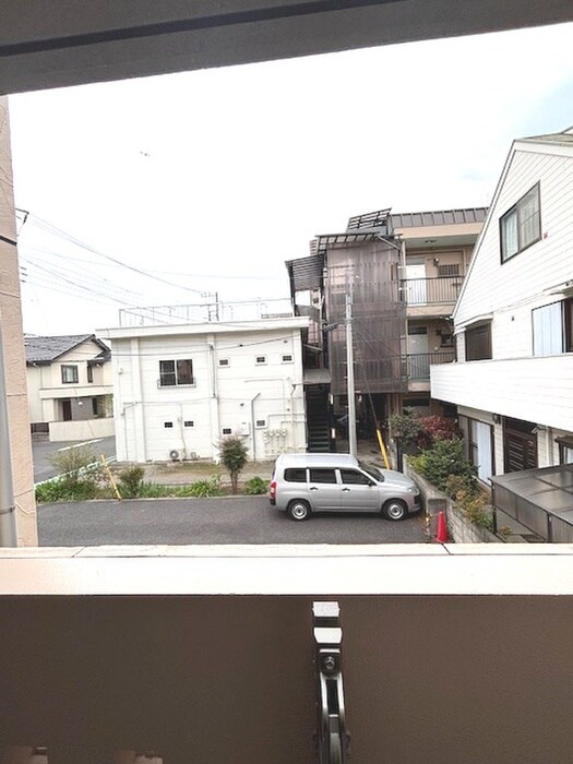 物件内観写真16　(室内からの展望)