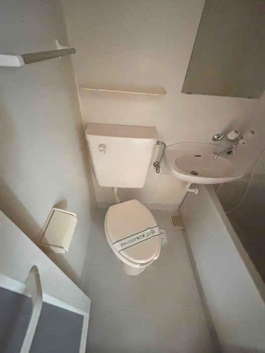 物件内観写真12　(トイレ)