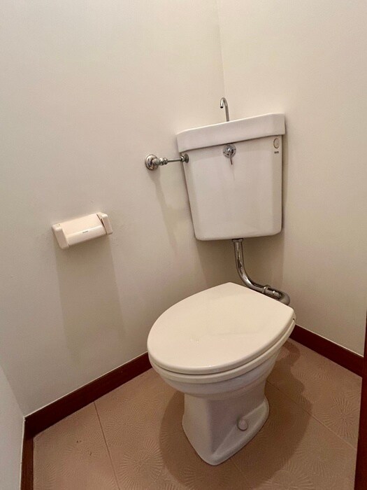 物件内観写真12　(トイレ)