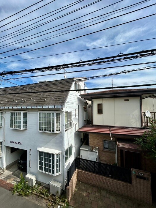 物件内観写真15　(室内からの展望)