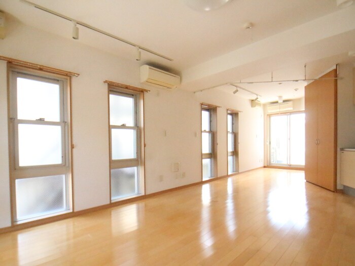 物件内観写真6　(居室)