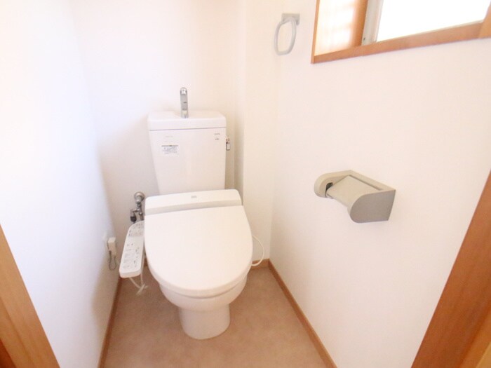 物件内観写真11　(トイレ)