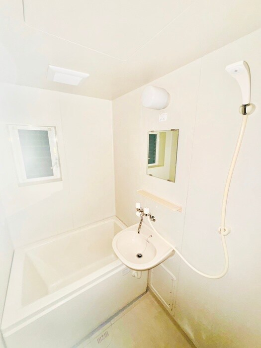 物件内観写真11　(バス／シャワールーム等)