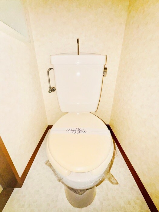 物件内観写真12　(トイレ)