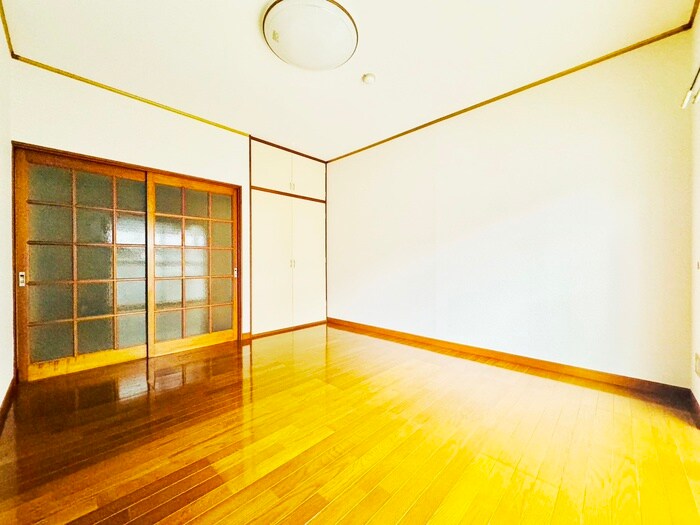 物件内観写真15　(居室)