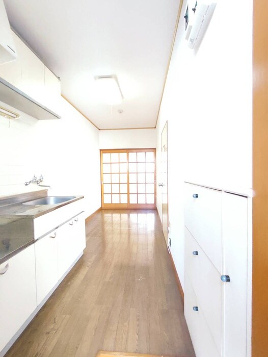 物件内観写真19　(廊下)