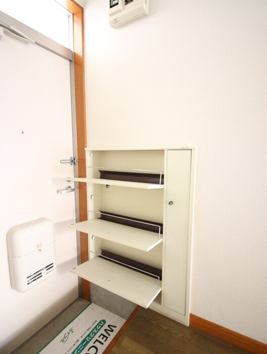 物件内観写真19　(靴箱)